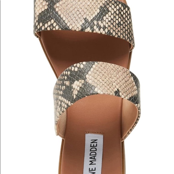 New STEVE MADDEN dual band slide sandal - Picture 3 of 4